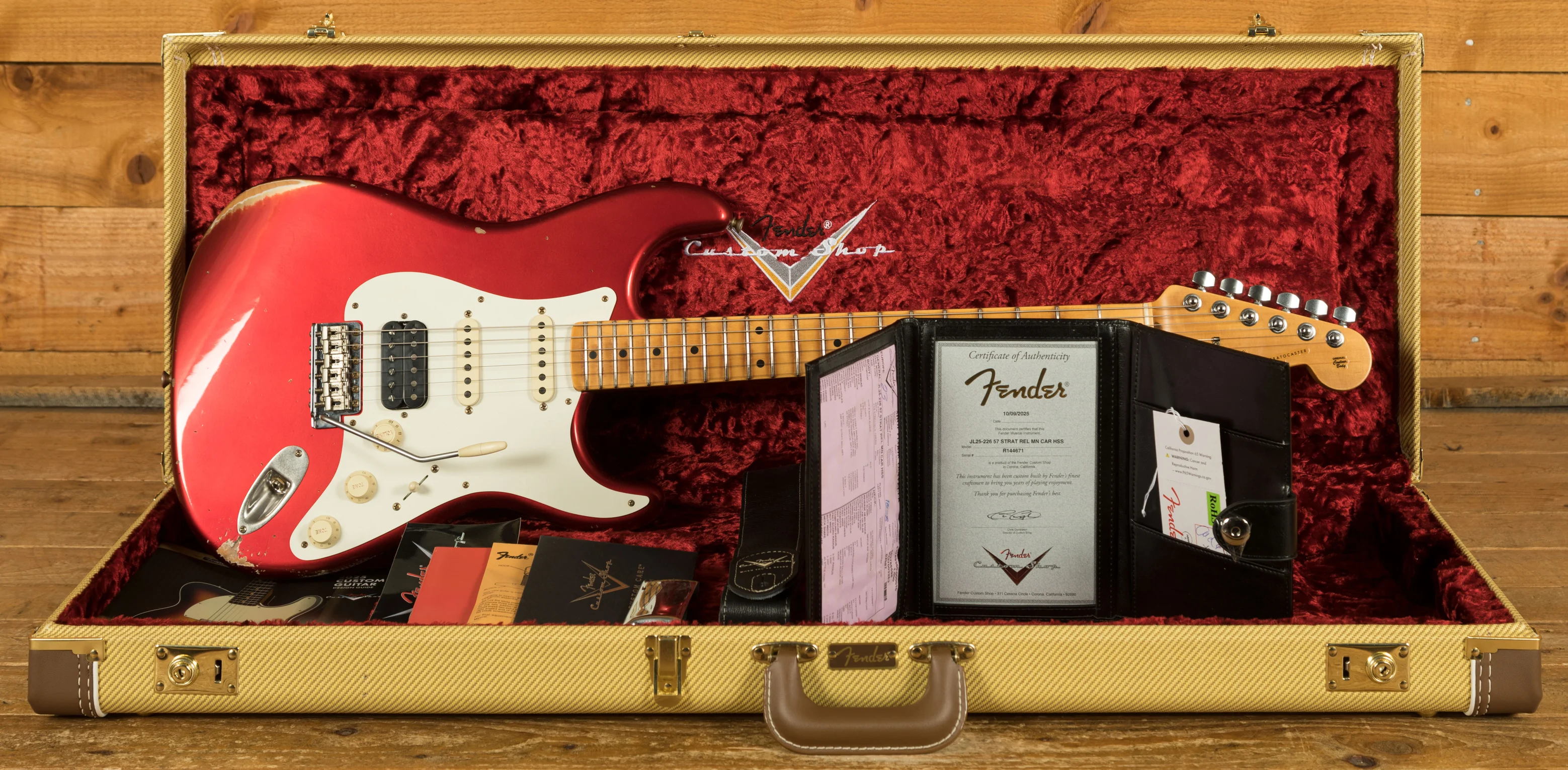 Fender Custom Shop 57 HSS Strat - Relic Candy Apple Red