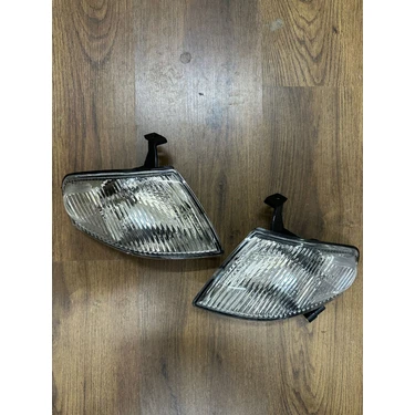 Mazda 323 Sinyal Sağ Sol 1997-1999 Model Uyumlu Fiyatı