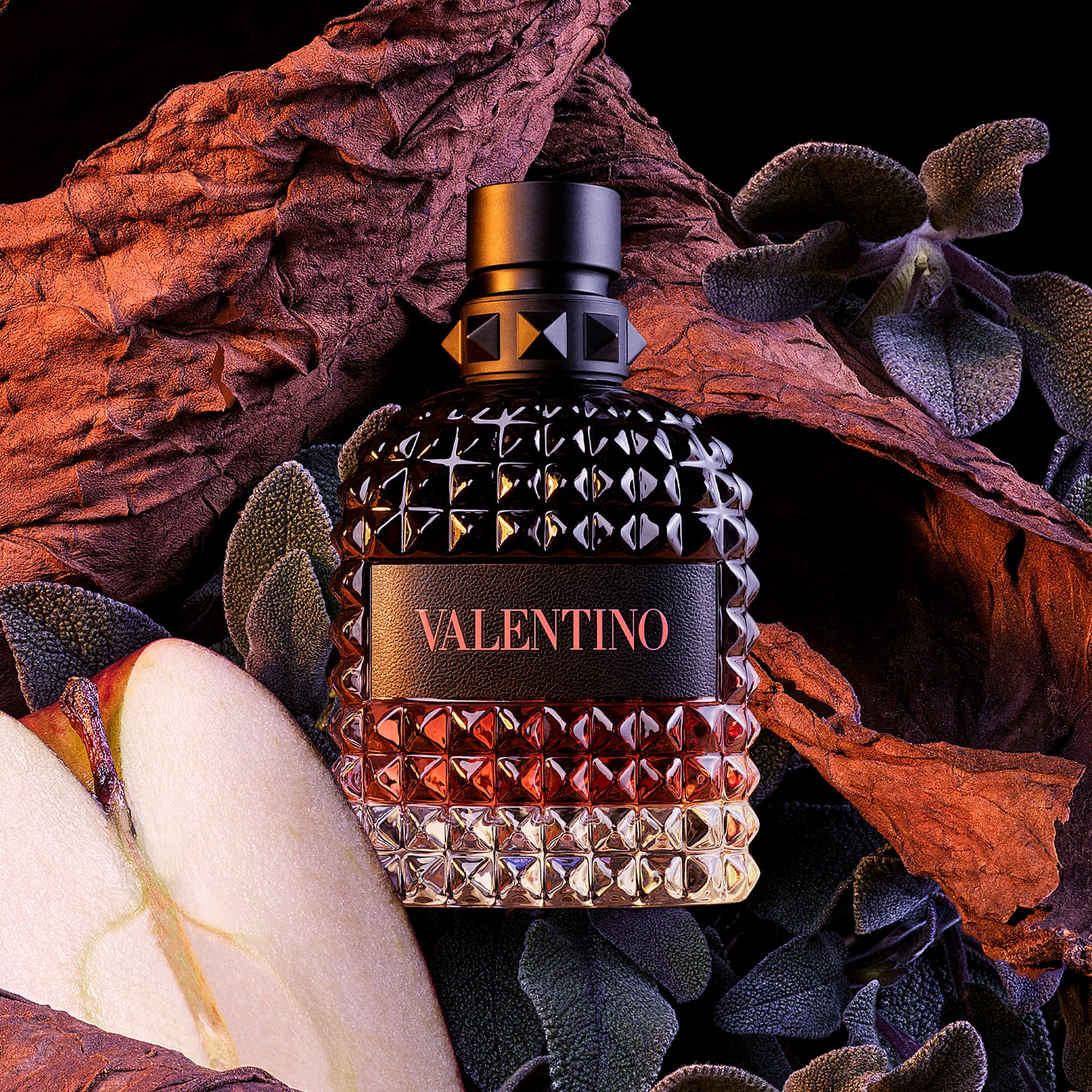 VALENTINO BEAUTYより、フレグランス『ボーン イン ローマ コーラル