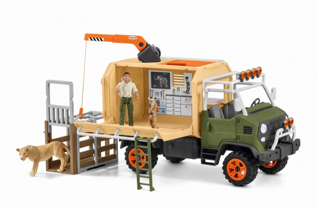 ドイツ生まれの知育玩具でリアルで精巧なフィギュアブランド