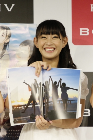 たこやきレインボーの1st写真集は「100点超えの200点!!」2冊目は