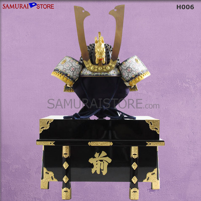 伝統鋳芸】出世 獅子兜 瑞島謹製 重量6kg (商標登録: 大楠公)