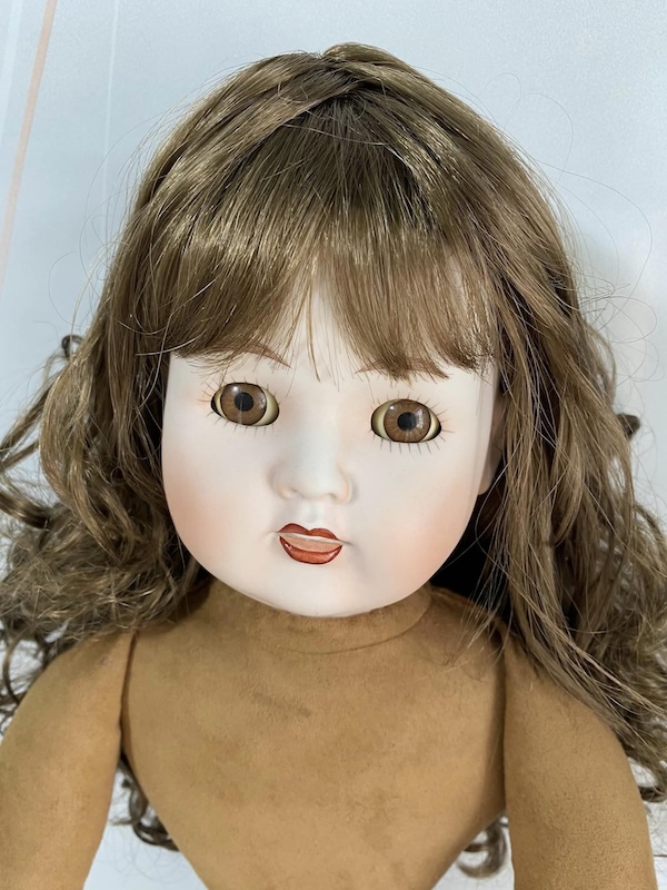 ビスクドールでも珍しい40年前の外国のお人形 | 洋服リフォーム さらさ