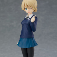 ガルパン」戦場でも紅茶を嗜む淑女・ダージリン＆オレンジペコがセット