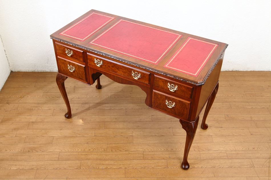 レザートップ クイーンアンスタイル ウォルナットライティングデスク