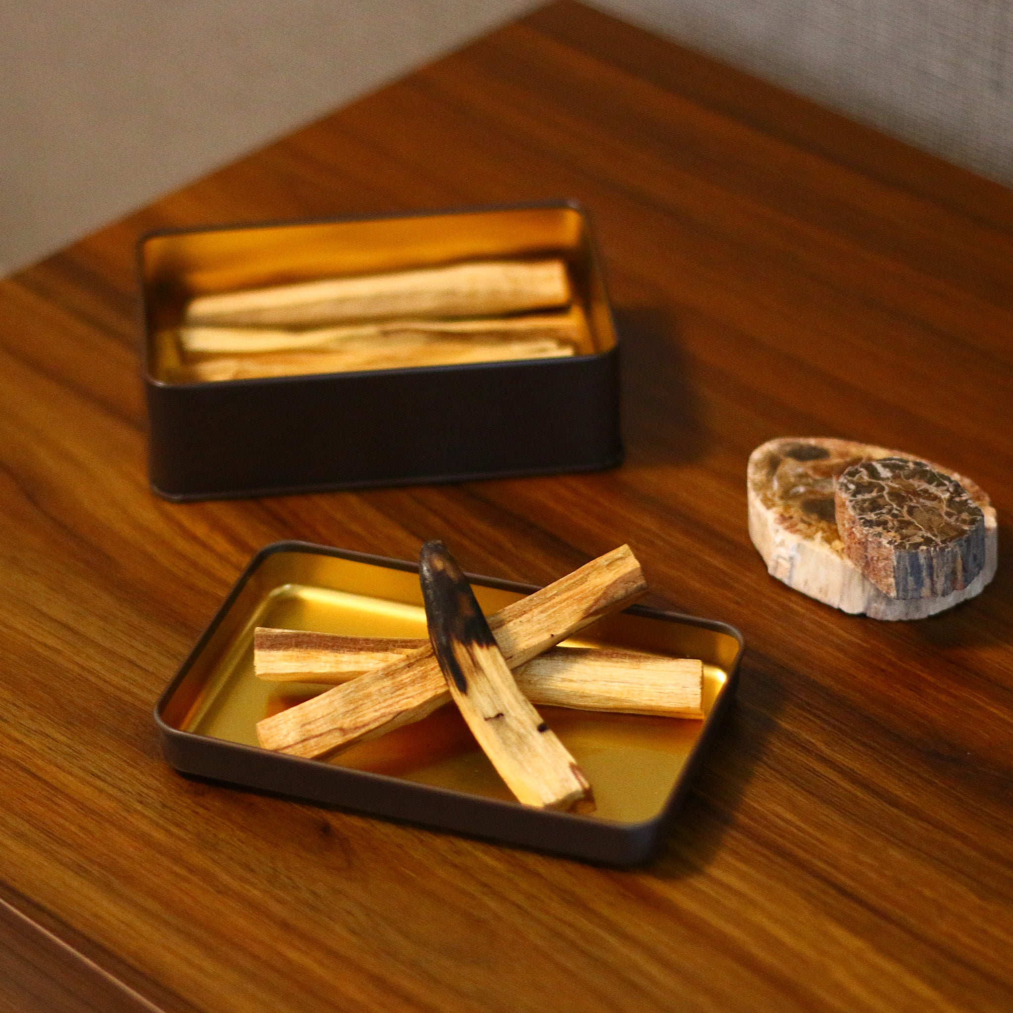 Palo Santo Travel Can (エクアドル産) | 香木 パロサント 許認可農家