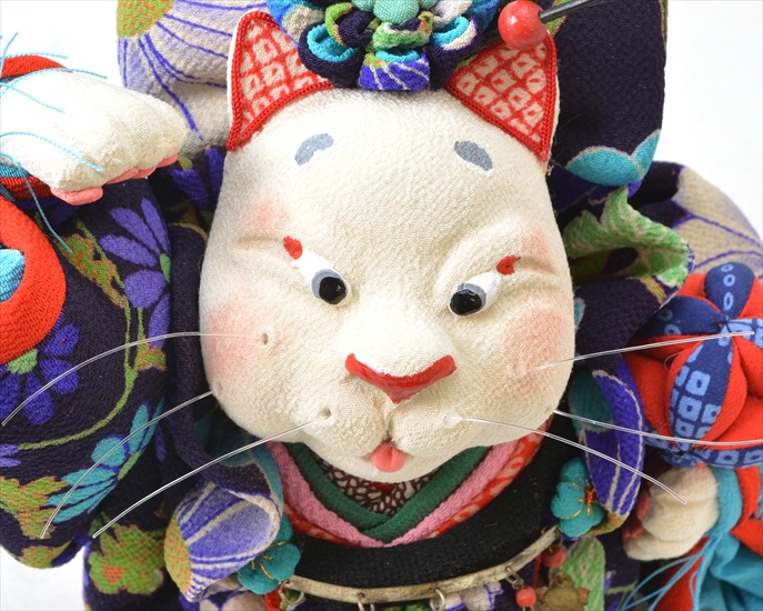 和雑貨 四季彩堂 オンラインショップ / 古布創作人形 招きにゃんこ右手