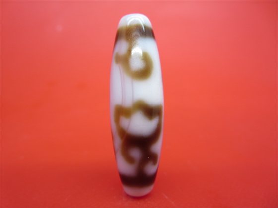 楽天市場】○A至純天珠【水蓮花白天珠(すいれんかしろてんじゅ)】縦約