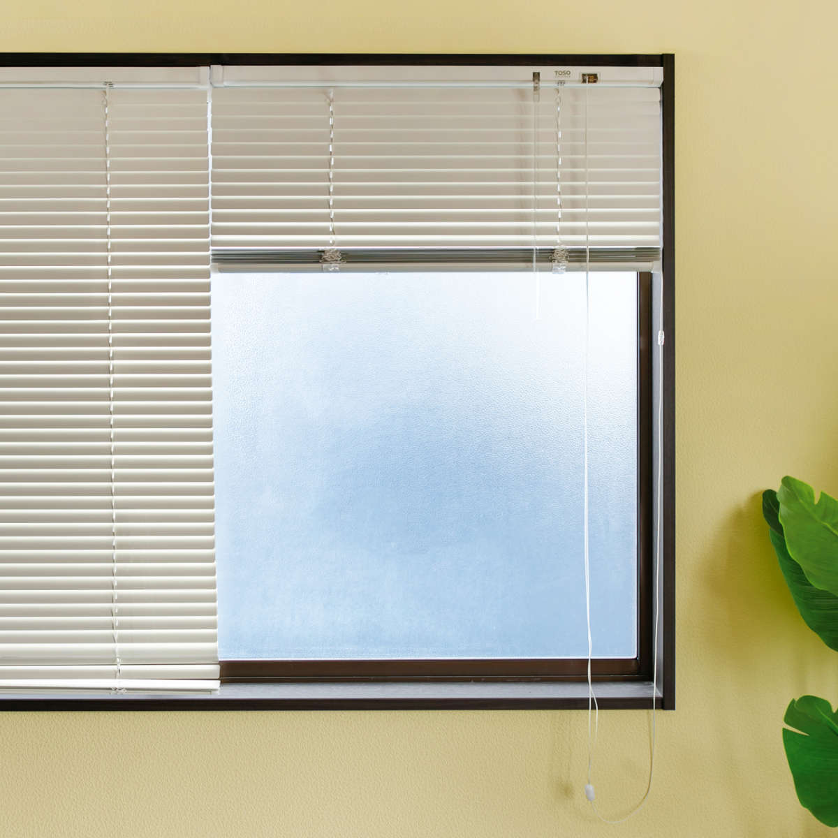 TOSO（トーソー） ブラインド 80×138cm アルミ製 （ TOSO アルミ製