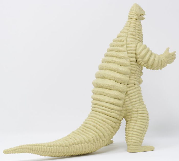 エクスプラスの「大怪獣シリーズ レッドキング」がソフビ組立キットに