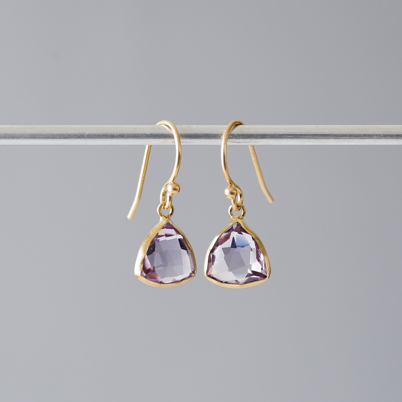 アメジストイヤリング | 天然石ピアス - SOURCE objects（ソウス