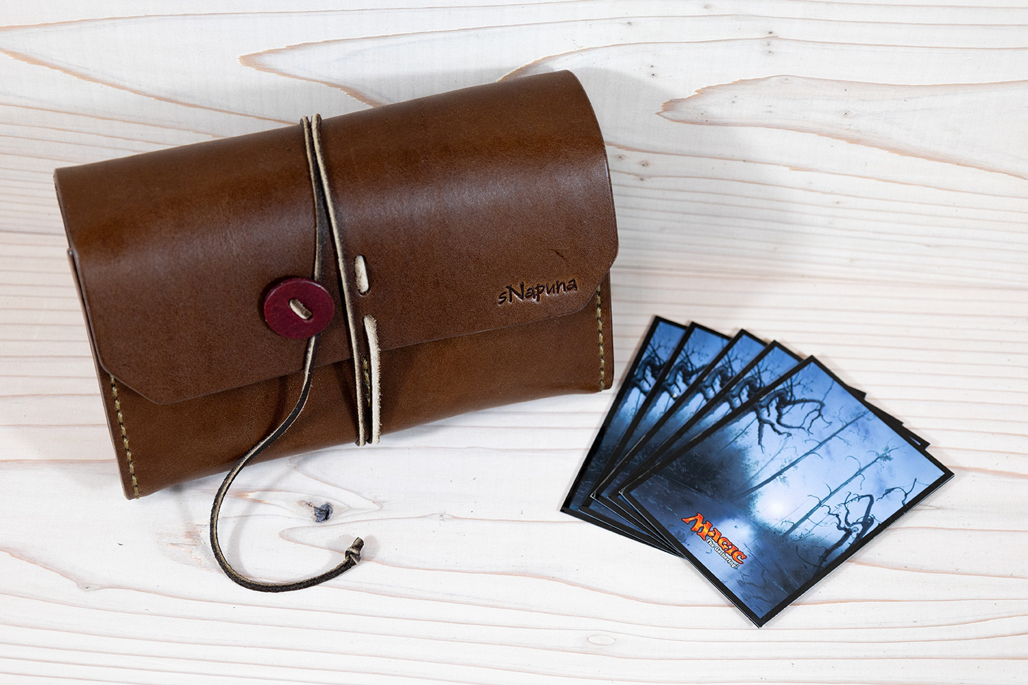 デッキケースM（Slim）（厚さ：内寸40mm）】／4色から選べる／カード