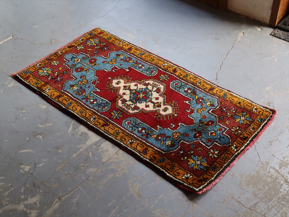 キリムスタイル / トルコ絨毯 トライバルラグ ヤストゥク カイセリ