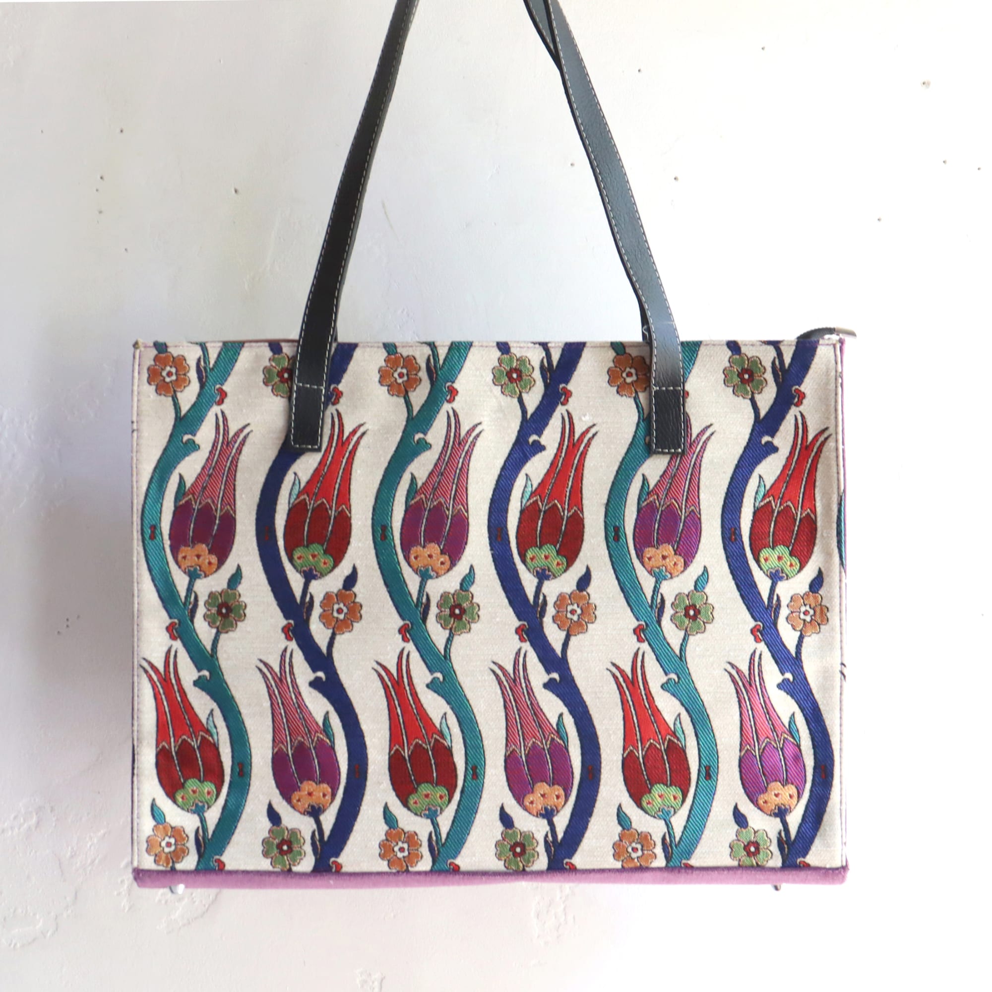 キリムスタイル / スクエア ショルダーバッグ マチあり 大きめサイズ