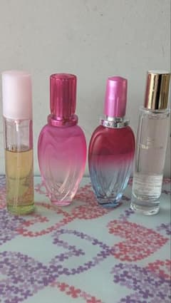 425 ESCADA エスカーダ セクシーグラフィティ 30ml＋他香水3個 - メルカリ