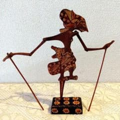 インドネシア ワヤン•クリ 操り人形 - メルカリ