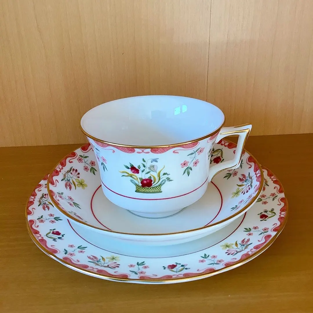 2026年最新】ウェッジウッド ビアンカの人気アイテム - メルカリ