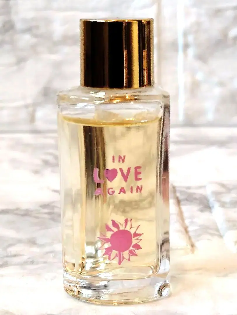 2026年最新】in love again 香水の人気アイテム - メルカリ