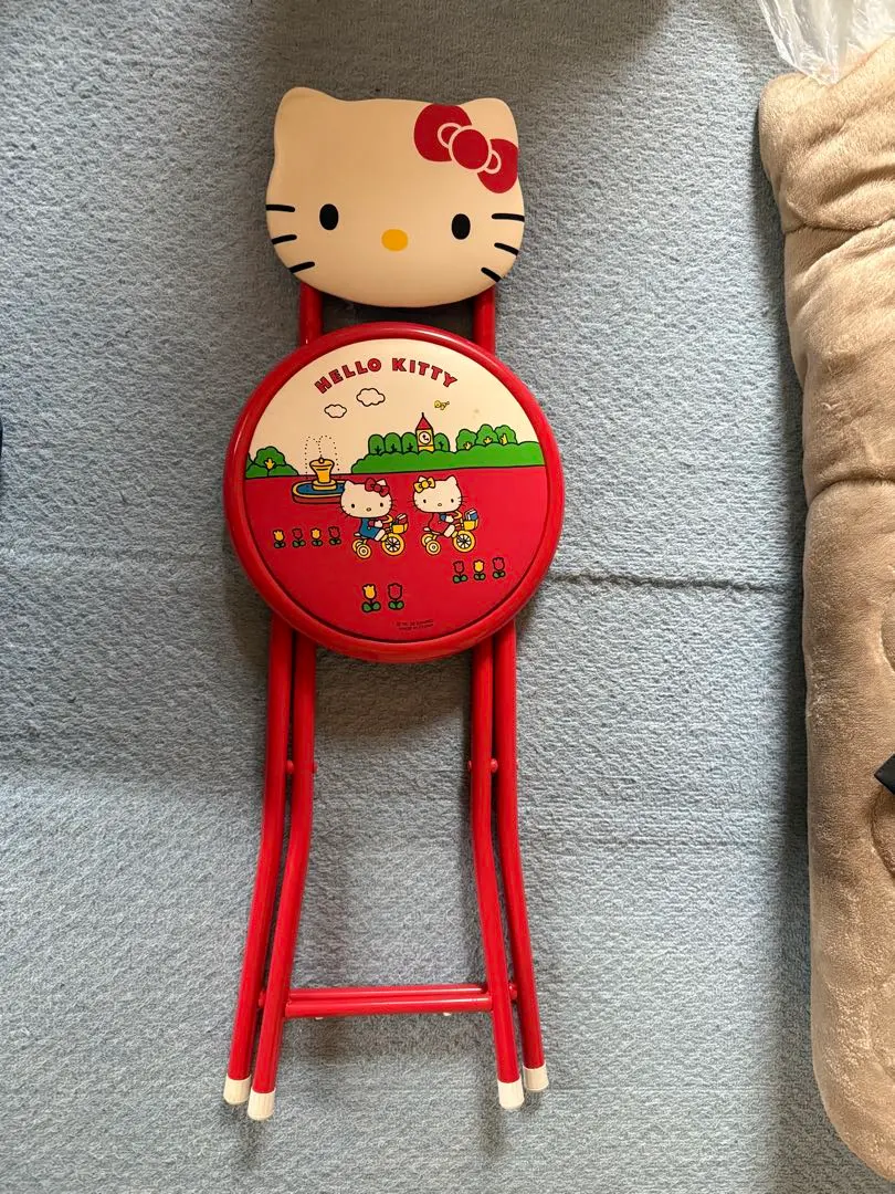 2026年最新】キティちゃん折り畳み椅子の人気アイテム - メルカリ