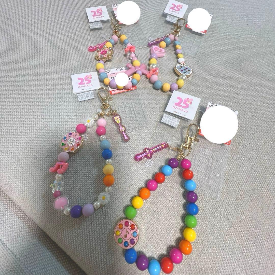 しまむら おジャ魔女どれみ 25周年 バッグチャーム キーホルダー 全4点セット しまむら おジャ魔女どれみ 25周年 バッグチャーム キーホルダー 全4点