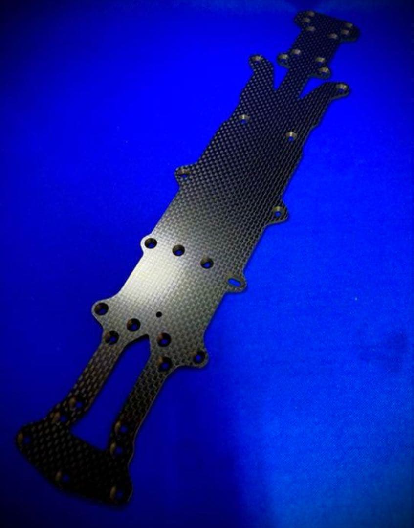 特注　ヨコモ YD-2R用ナローメインシャーシ　スリット無加工　蕨山Carbon RWDドリフトカー YD-2SXIII オプション付き 組み立て済みシャーシ