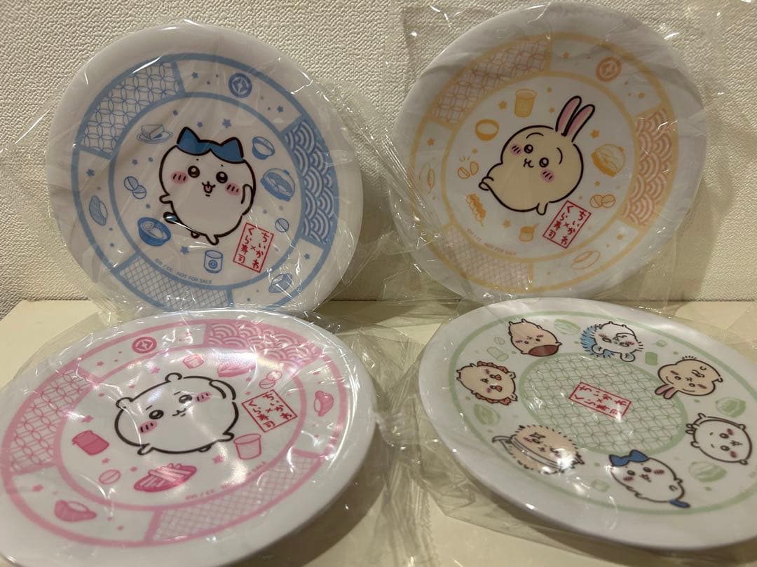 くら寿司　ちいかわ　お皿　４枚　コンプリート くら寿司で1万円分食べて、ちいかわのお皿を4枚コンプしてきた