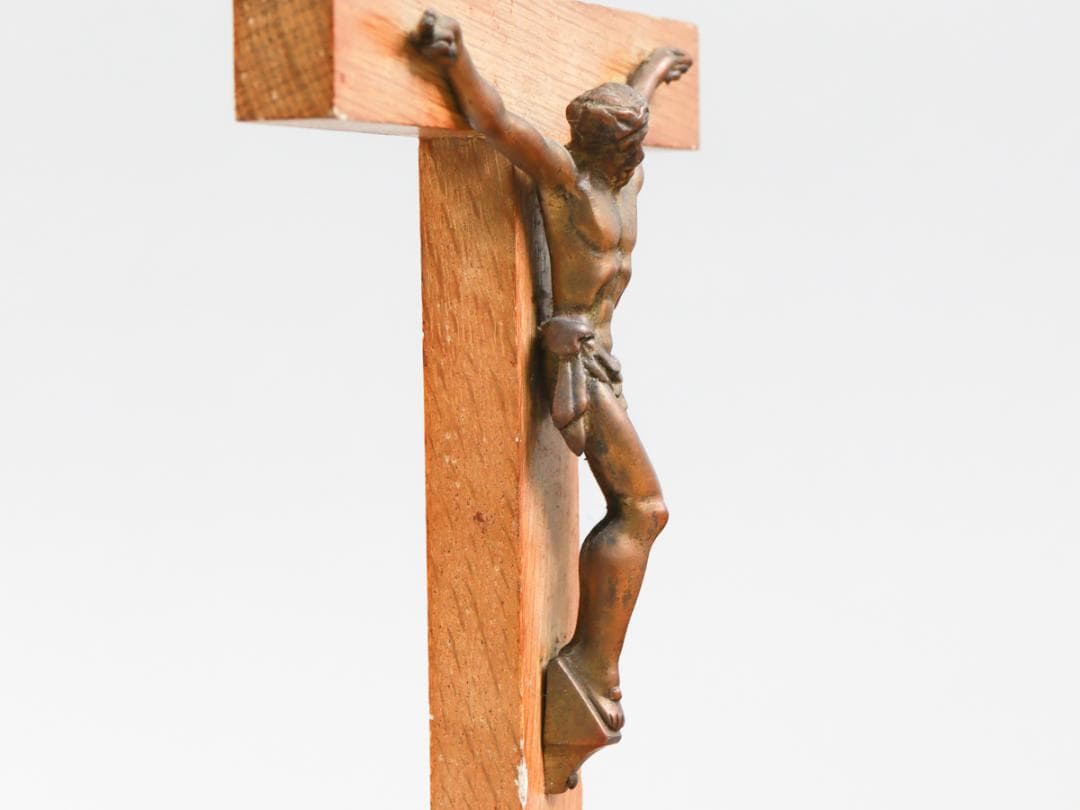 INRI 木製十字架 磔刑のイエス・キリスト像 十字架の道行 - メルカリ