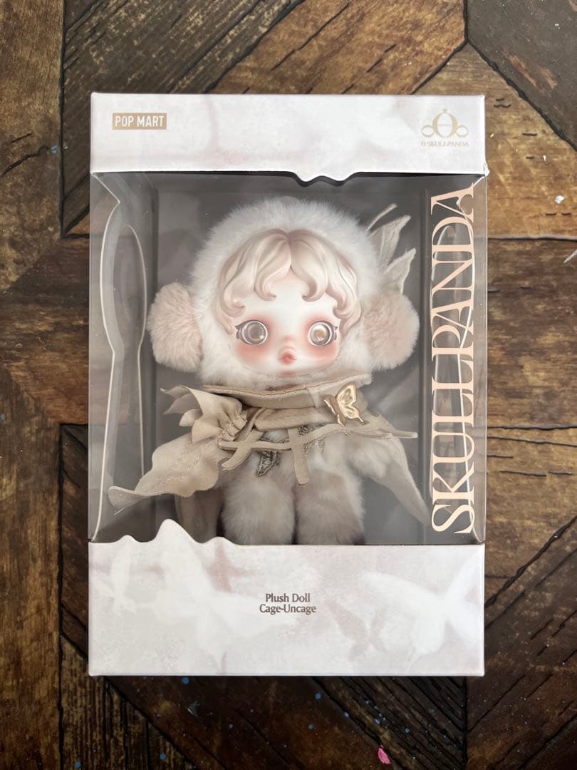 テ*ー様 popmart skullpanda 上海限定 ぬいぐるみペンダント skullpandaz ✴︎ ✴︎ 先月、中国🇨🇳へ行った時に、popmartのスカル