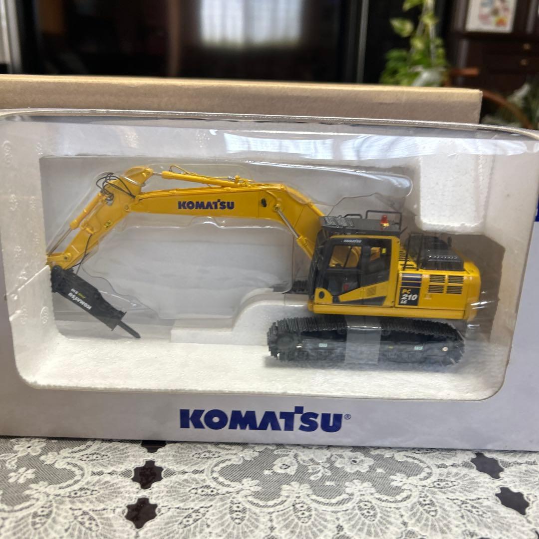 KOMATSU PC210LC-10 ミニカー ハイドロリックブレーカー付き Komatsu PC210LC-10 ハイドローリックブレーカー (JTHB210) (ミニカー