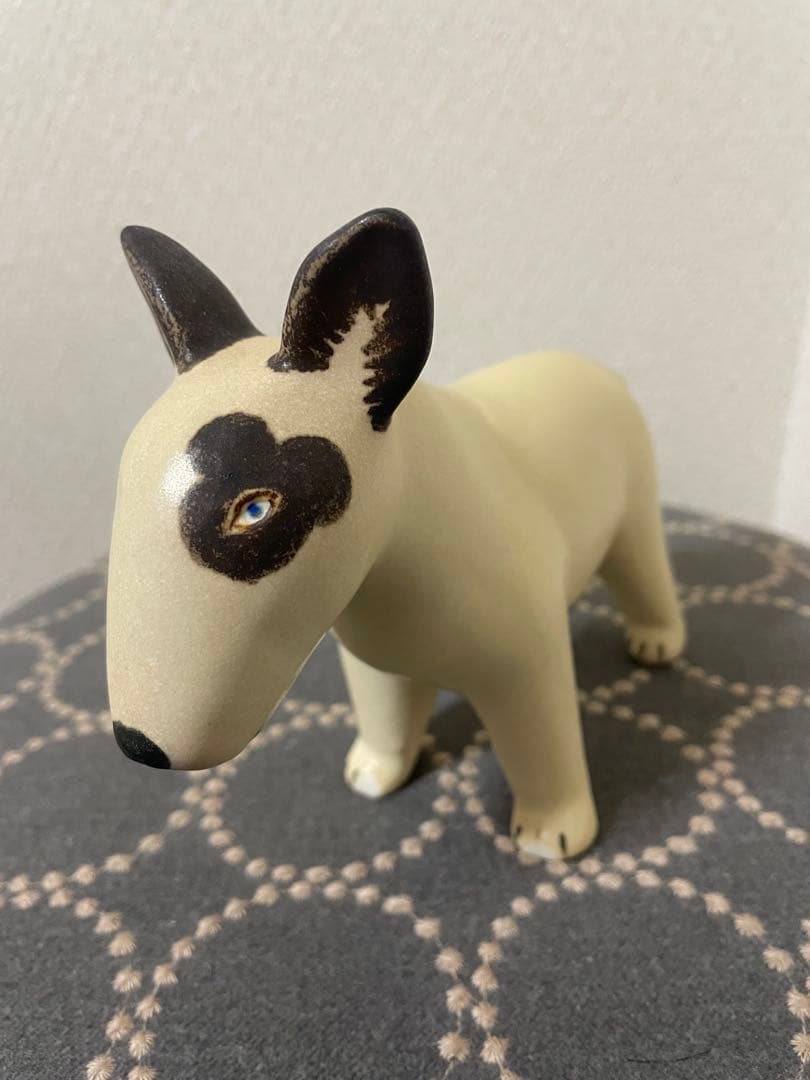 リサラーソン 置物 犬 ケンネル ブルテリア 左のぶち 陶器　オブジェ Amazon｜LISA LARSON [ リサラーソン ](LISA LARSON)【ケンネルKennel