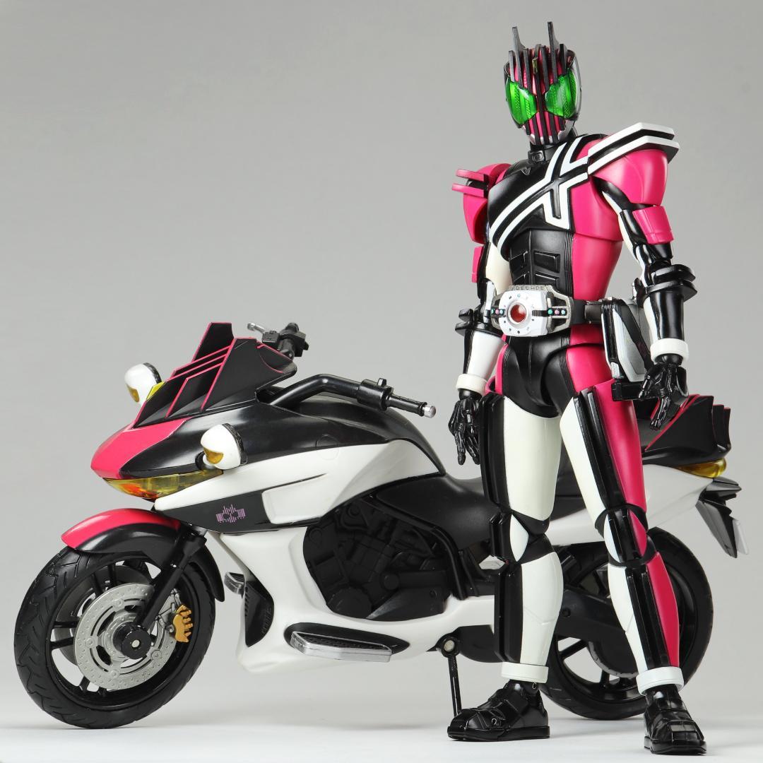 ゆ*ー様 S.H.フィギュアーツ　マシンディケイダー S.H.フィギュアーツ マシンディケイダー | 仮面ライダーW（ダブル