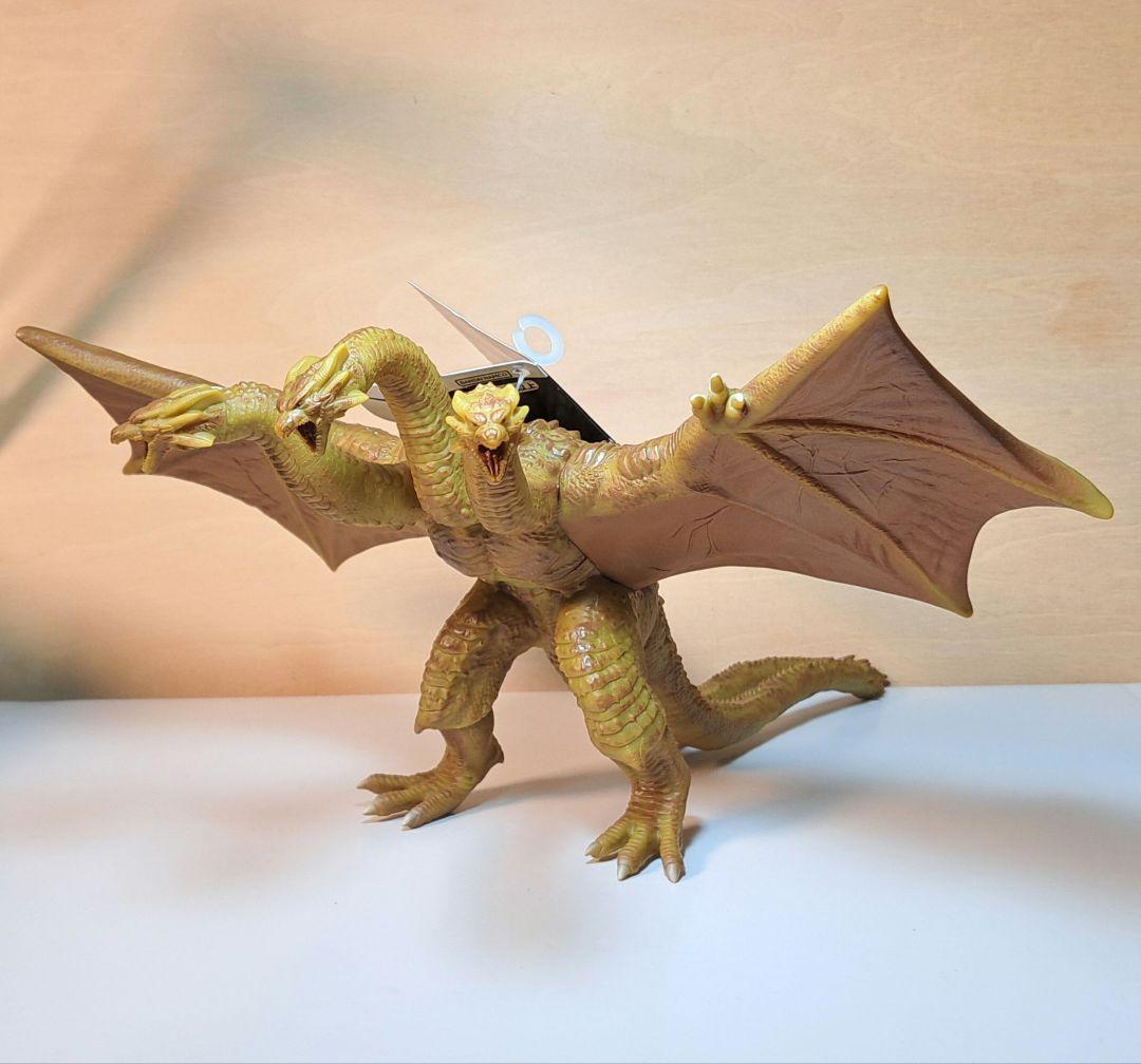 ゴジラザライド　限定　キングギドラ　ソフビフィギュア ゴジラザライド 限定 キングギドラ ソフビフィギュア Amazon.co.jp