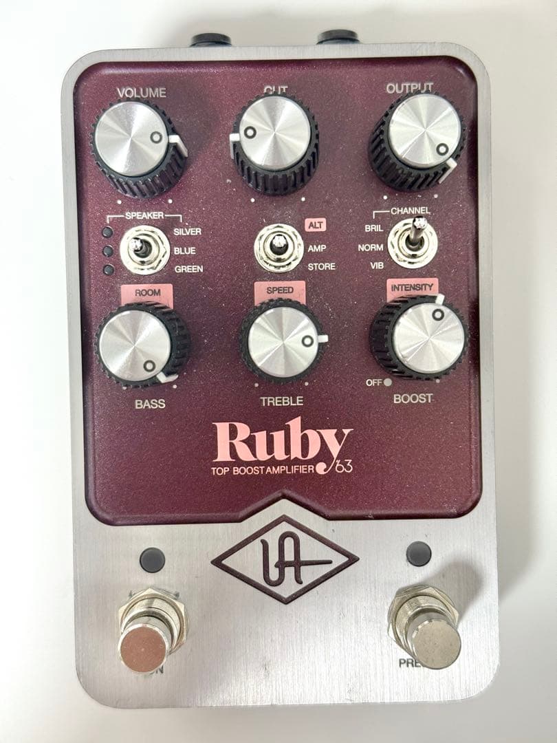 ギター UNIVERSAL AUDIO Ruby Top Boost Amplifier UAD Ruby '63 Top Boost Amplifier – Universal Audio