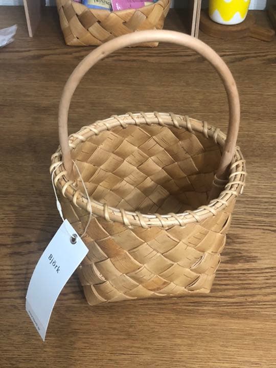 ビヨルク　Bjork ハンドル付白樺の根かがりバスケット フィンランドの白樺かご/ハンドル付きバスケット/03サイズ COMFOTA