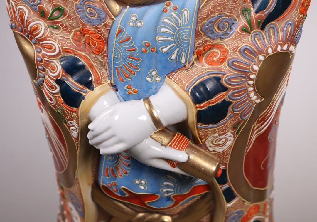 九谷焼 八幡窯 観音菩薩立像 59.4cm 金彩 色絵 置物 仏像【MA818】