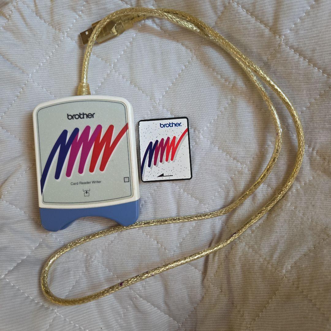廃盤　Brother　刺繍カードリーダー ブラザー純正刺繍カードリーダー Brother 刺繍ミシン用 - メルカリ