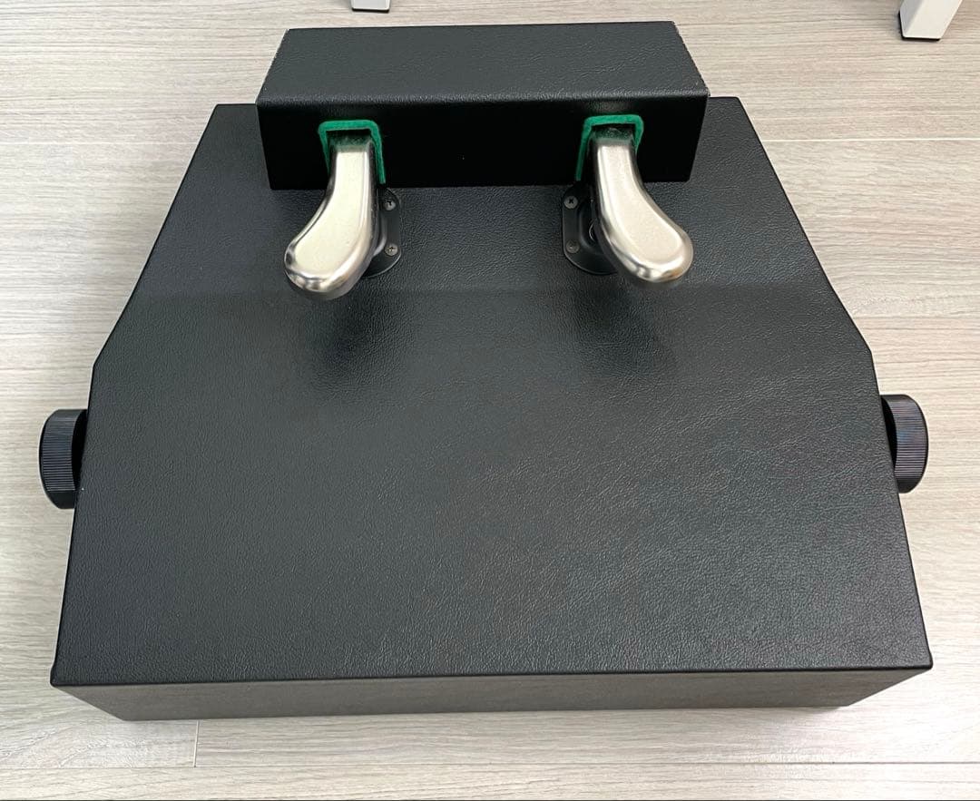 吉澤 （PEACOCK）ピアノ補助ペダル AX-100 ブラック 楽天市場】YOSHIZAWA PEACOCK AX-100 α Black ピーコック 吉澤 ピアノ