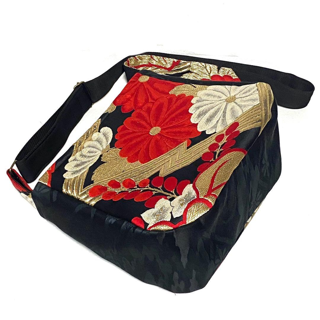 391 帯リメイク 桐と菊花のふっくらショルダーバッグ 匿名配送 - メルカリ