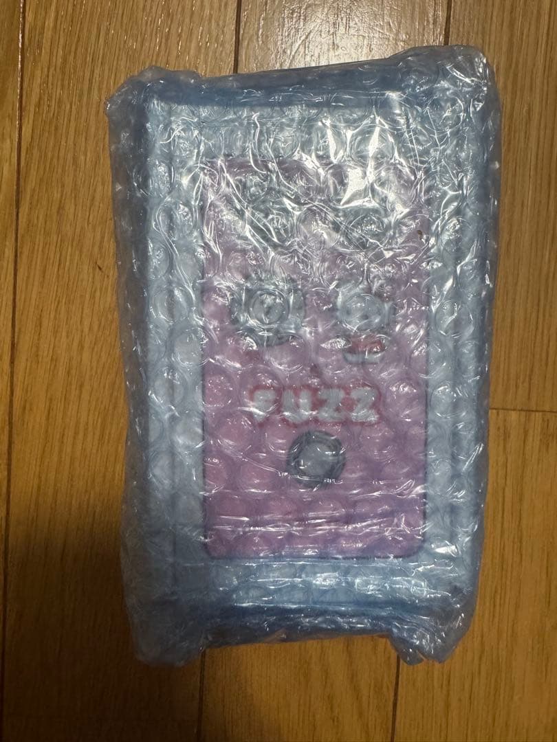 ギター Fender Hello Kitty Fuzz Fender x Hello Kitty Full Collection With Stratocaster, Fuzz Pedal