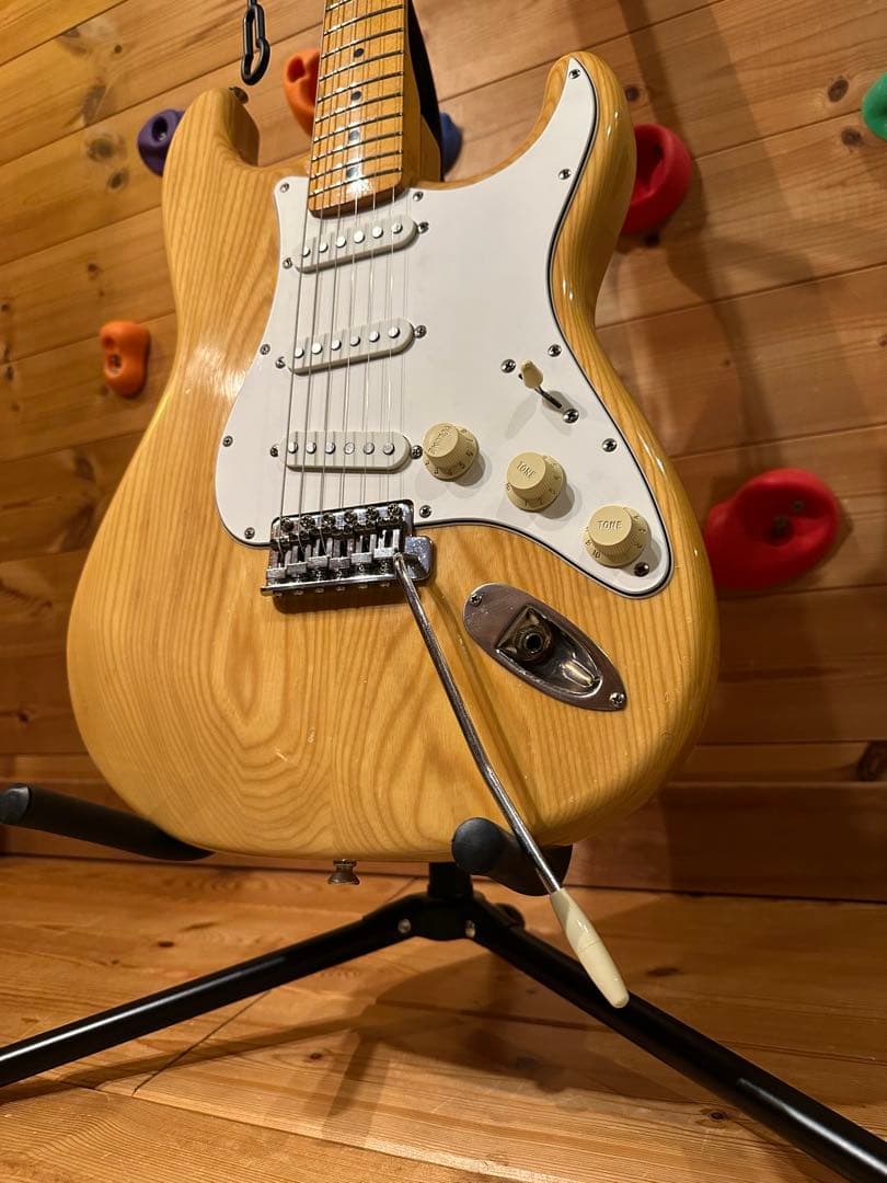 Fender japan Stratocaster 93年モデル　ST72 Brush eight / 【SOLD】Fender Japan ST-72 93～94'S