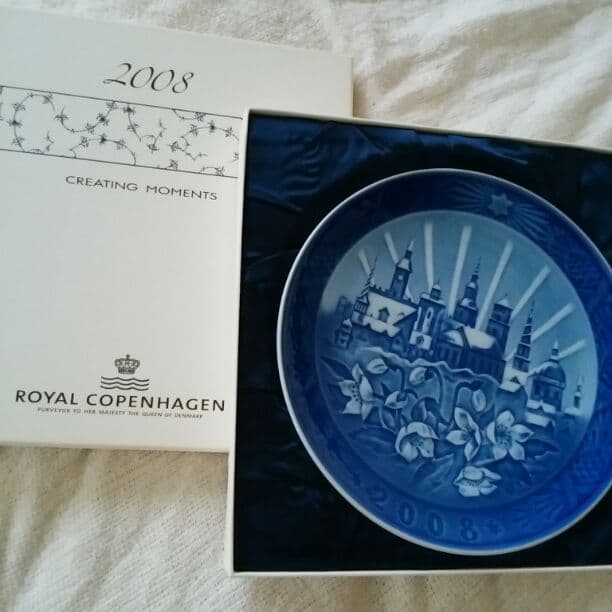 箱付き新品未使用！ロイヤルコペンハーゲン2008プレート イヤープレート 2008年版 / 平成20年|ロイヤル コペンハーゲン 公式