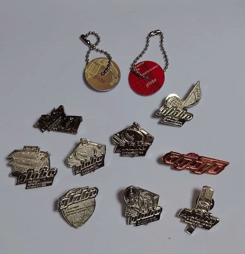 globeコカコーラ ピンバッジコレクションセット - メルカリ