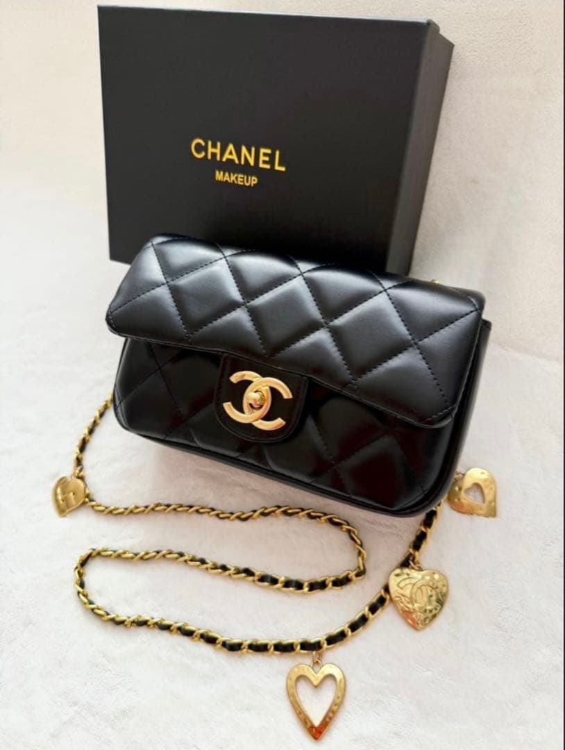 CHANEL ショルダーバッグ　ハート　チェーン　ノベルティ シャネル ショルダーバッグ ノベルティ ハートチェーン 黒｜Yahoo