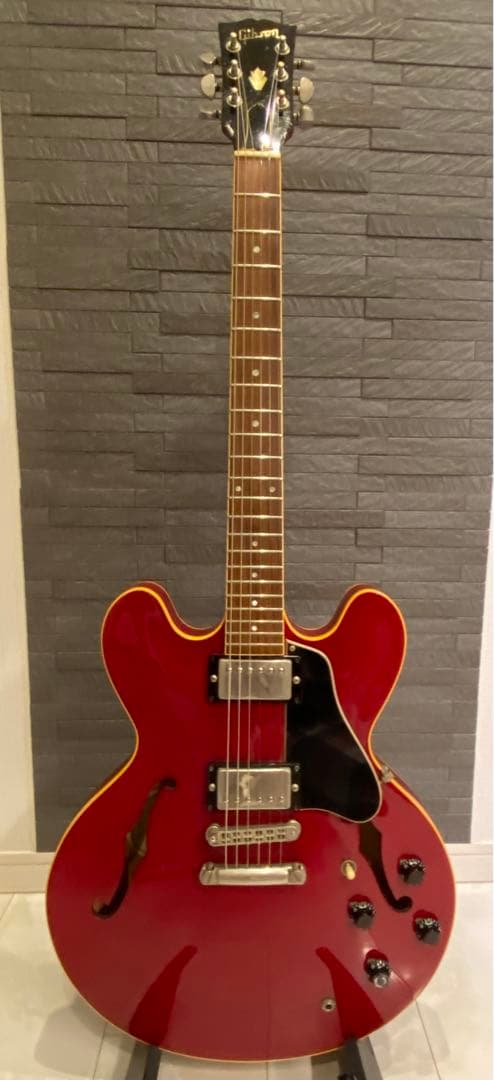 ES-335 1988年製　レッド　Gibson ヴィンテージ Gibson 1981 ES-335 TD Wine Red w/HC | ケンドリックギターズ