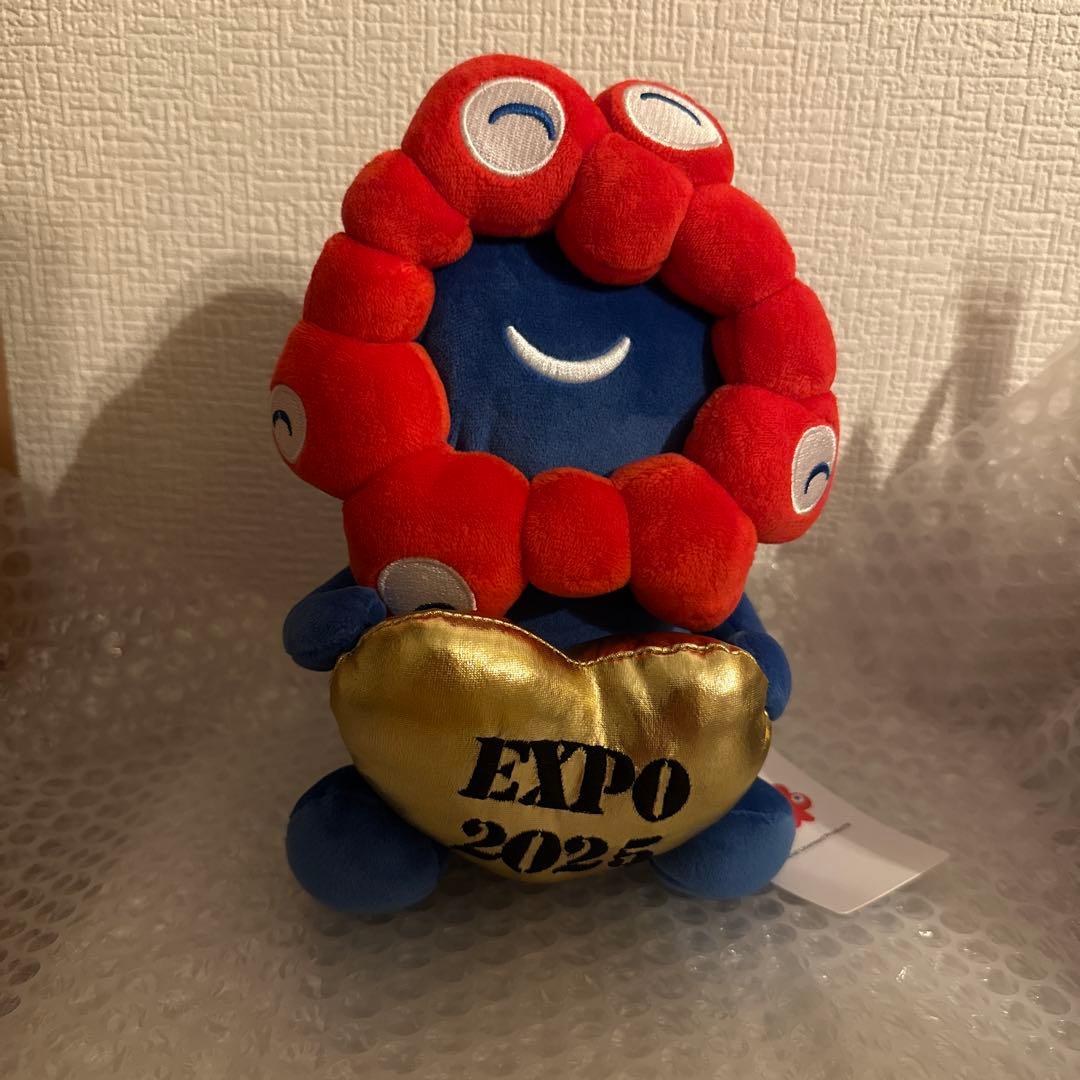 ミャクミャク ハート ぬいぐるみ EXPO 2025 会場販売 ゴールド - メルカリ