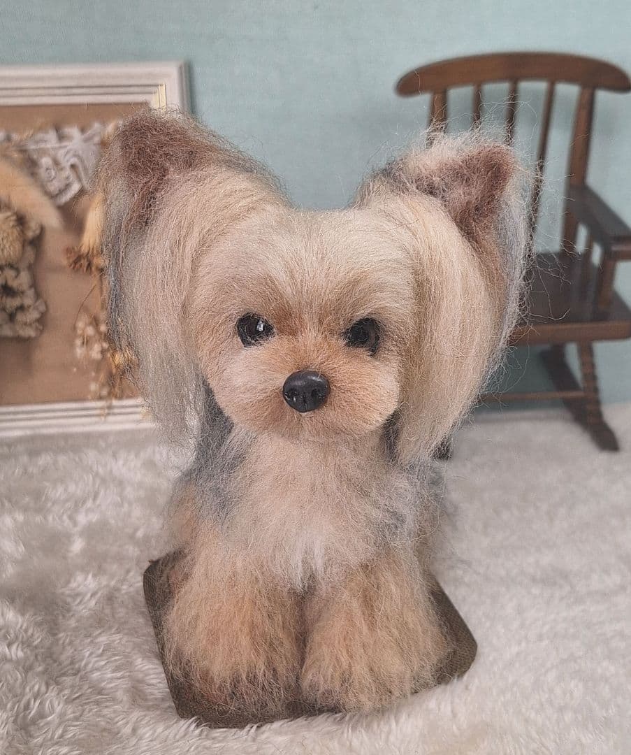 羊毛フェルト ヨークシャーテリア 置物 ꒳`*)☃️ #羊毛フェルト作家 #羊毛フェルト #ヨークシャーテリア