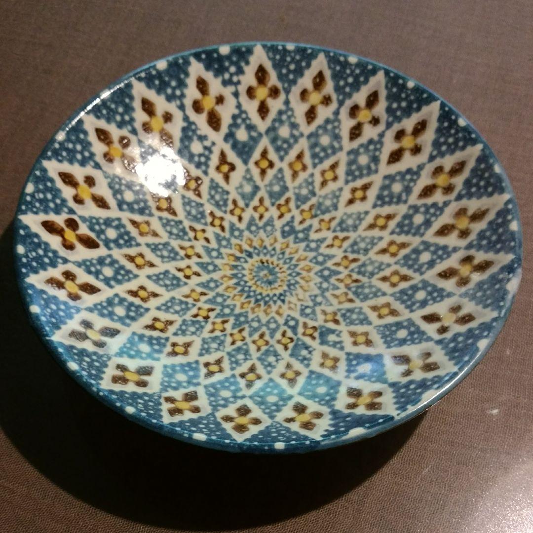 山野辺彩　皿①　径約18.3㎝ 高さ約4.3㎝ 馬が描かれた器 [ 山野辺 彩 ] ※販売についてのご案内※ ＝ she likes