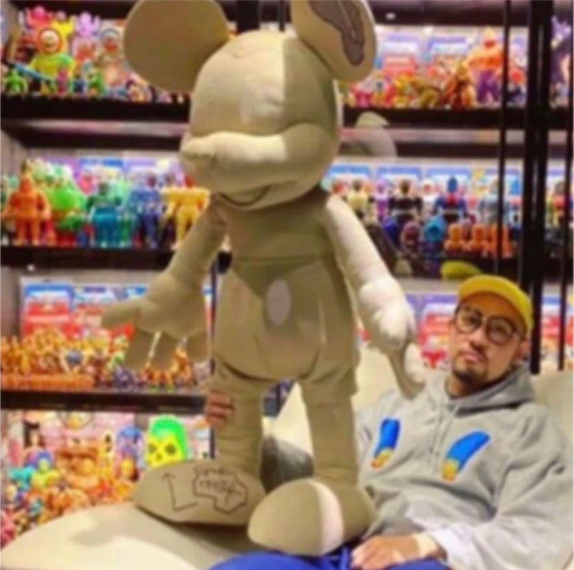 I*I様 Daniel Arsham ダニエルアーシャム x ミッキー 特大ぬい Daniel Arsham ダニエルアーシャム ミッキーマウス 特大ぬいぐるみ