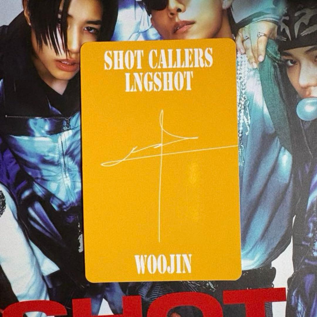 LNGSHOT ウジン 우진 トレカ Magazine ver. - メルカリ