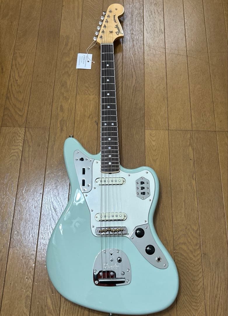 羊文学 塩塚モエカ　シグネイチャーギター　ジャガー 羊文学・塩塚モエカ 初のFenderシグネイチャーギター『Moeka Shiotsuka